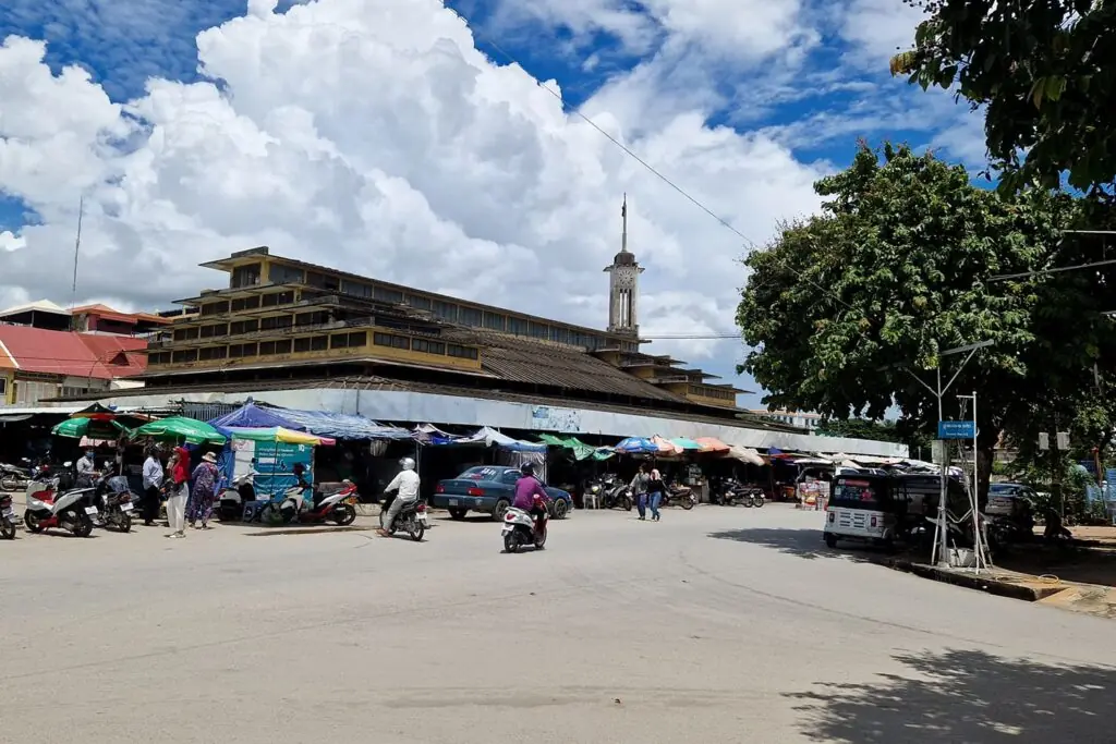 battambang-central-market-building-1024x683
