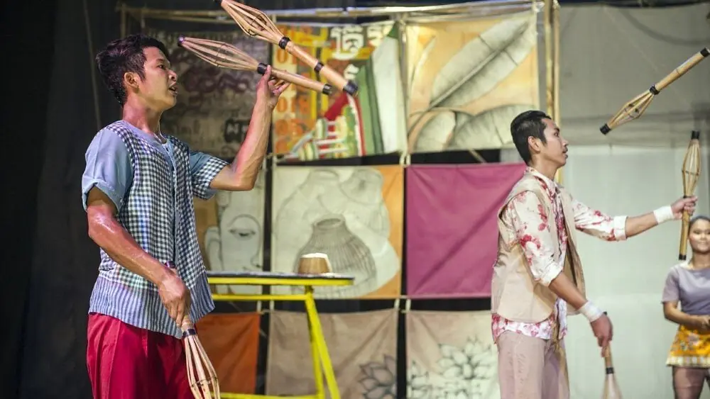 phare-battambang-circus.jpg18