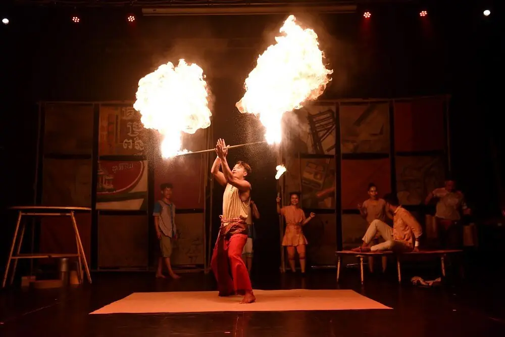 phare-battambang-circus.jpg21