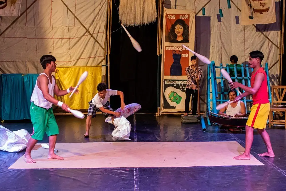 phare-battambang-circus.jpg26